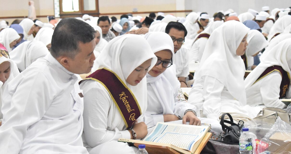 Momen Haru Tasyakur Khatam Al-Qur'an SMPIA 22 Sentra Primer