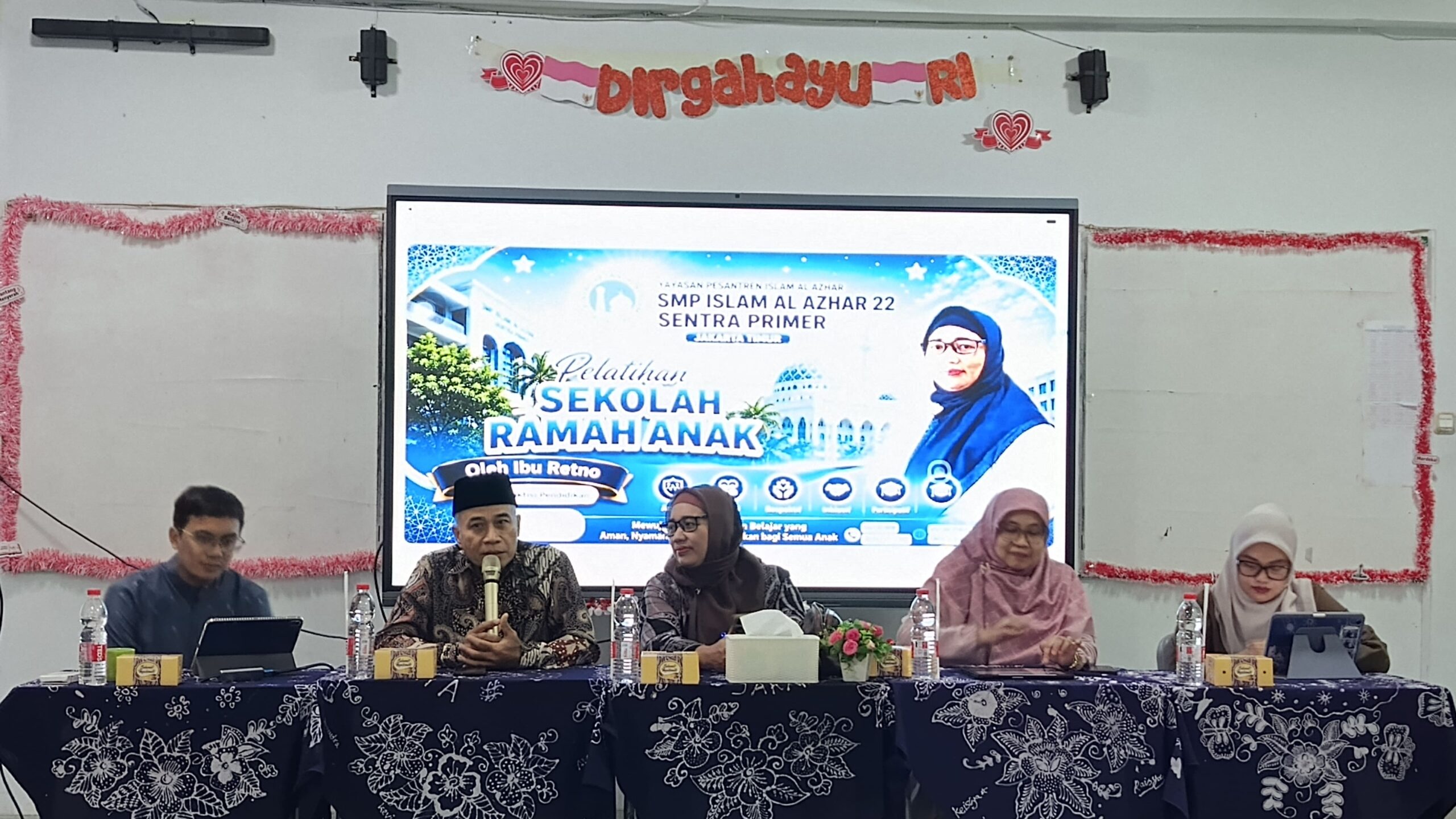 SMPIA 22 Sentra Primer: Mewujudkan Sekolah Aman, Nyaman, Menyenangkan