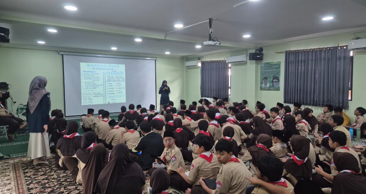 Digital Camp SMPIA 22 Sentra Primer, Siap Berprestasi di Era Digital