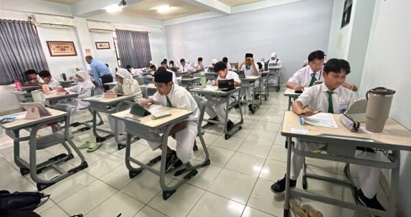 Semangat ASTS 1 SMP Islam Al Azhar 22 Sentra Primer 