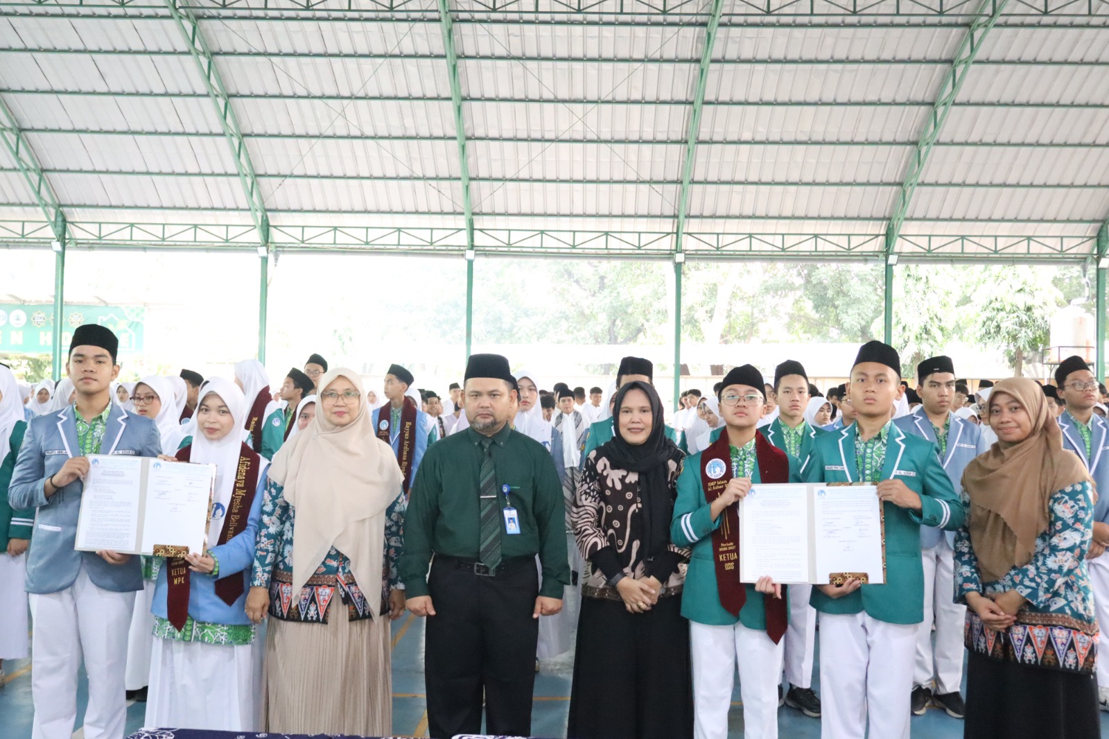 Pelantikan OSIS/MPK SMPIA 22 Sentra Primer Periode 2026/2027